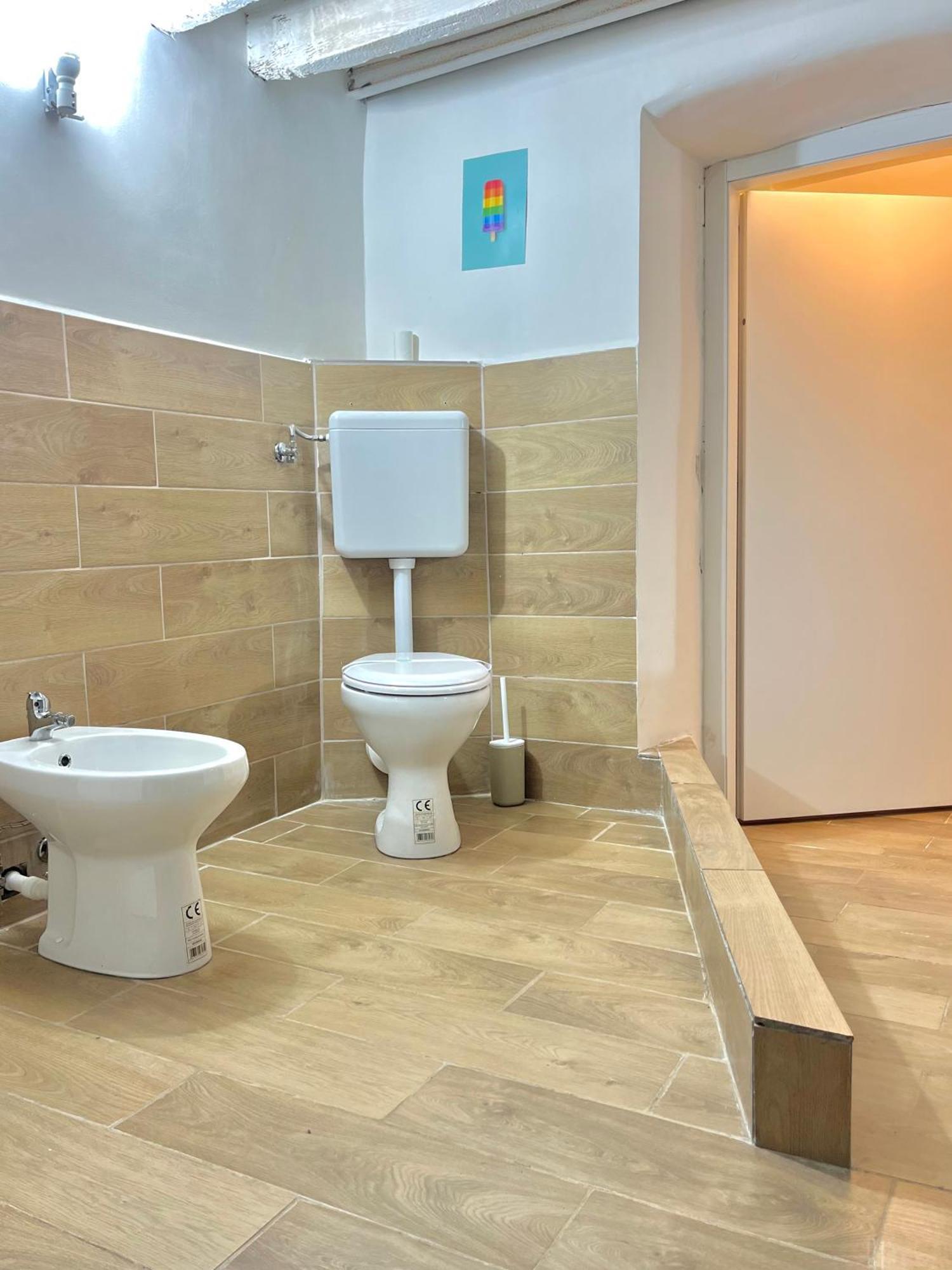 Genova Centro Affittacamere- Bagno In Comune 外观 照片