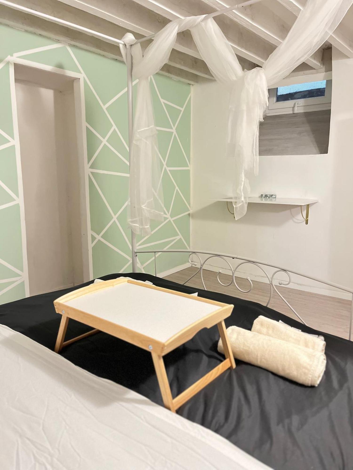 Genova Centro Affittacamere- Bagno In Comune 外观 照片